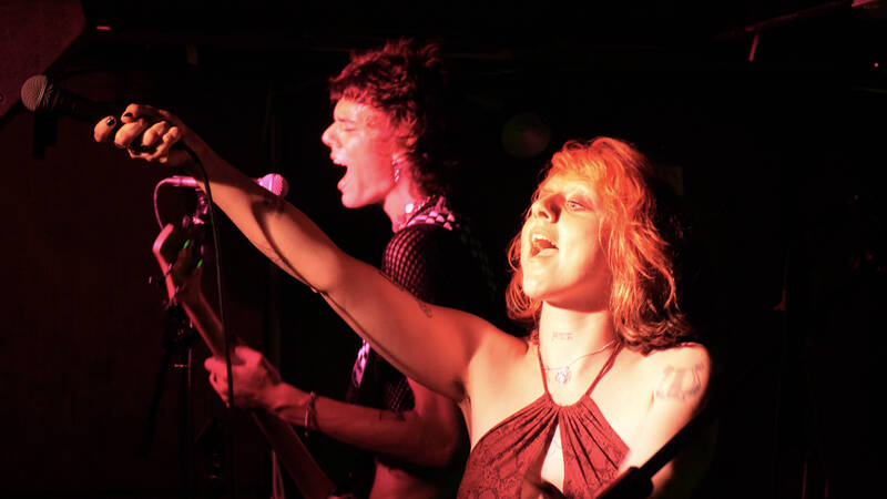 The band French Toast plays at The Greyhound. Photo by Ben Mohr.