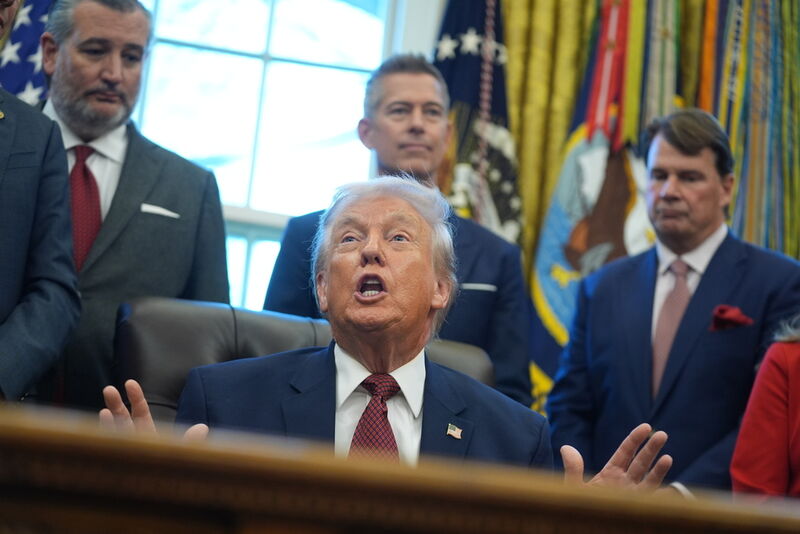President Donald Trump speaks during an event on fuel economy standards in the Oval Office of the White House, Wednesday, Dec. 3, 2025, in Washington. (AP Photo/Evan Vucci)
