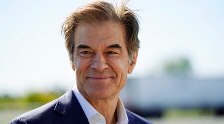 FILE - Mehmet Oz visits the AW Driving School &amp; License Testing Center in Allentown, Pa., Sept. 23, 2022. (AP Photo/Matt Rourke, File)