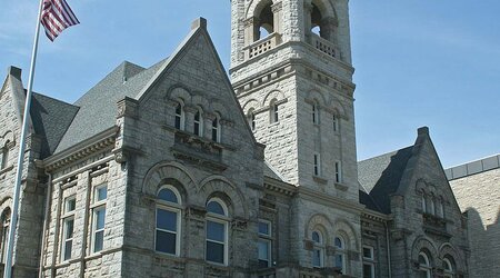 Ozaukee County Courthouse